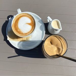 Meet your Posher, Renata